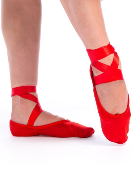 Pull On Slippers with Ribbon